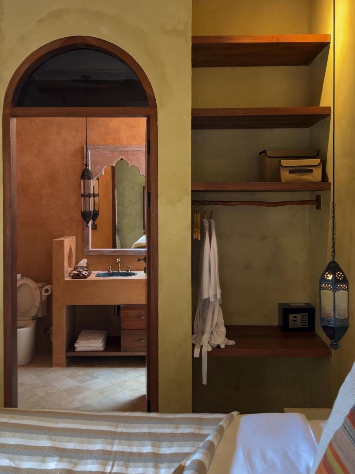 Lina Boutique Villas And Spa Kuta  ภายนอก รูปภาพ